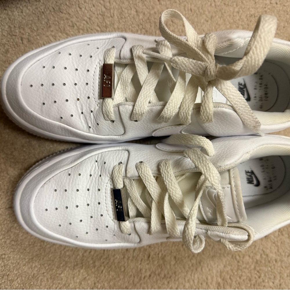 Nike Air Force 1 Sage Low